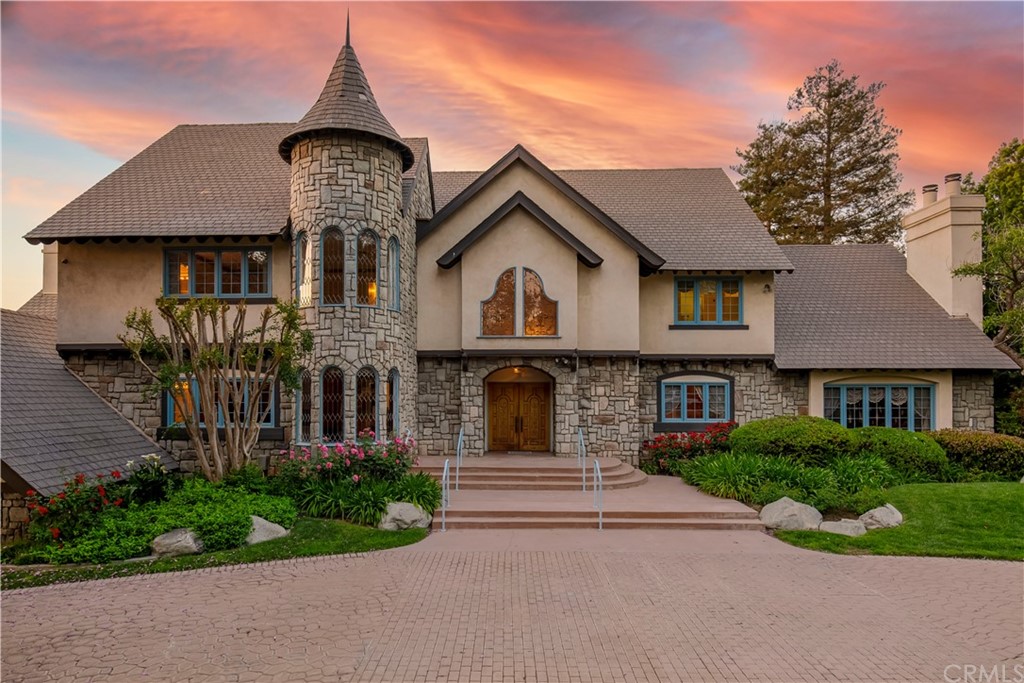 1632 Smiley Heights Drive Redlands, CA 92373 - Photo 3 of 75 front view of a house with a street