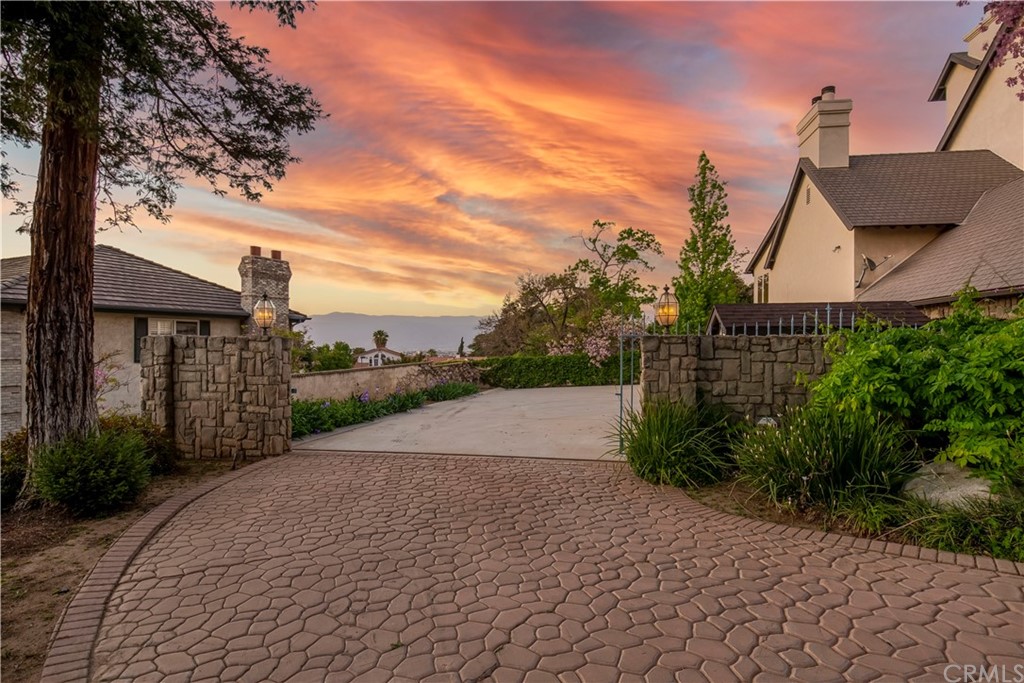 1632 Smiley Heights Drive Redlands, CA 92373 - Photo 54 of 75 a street view with garden