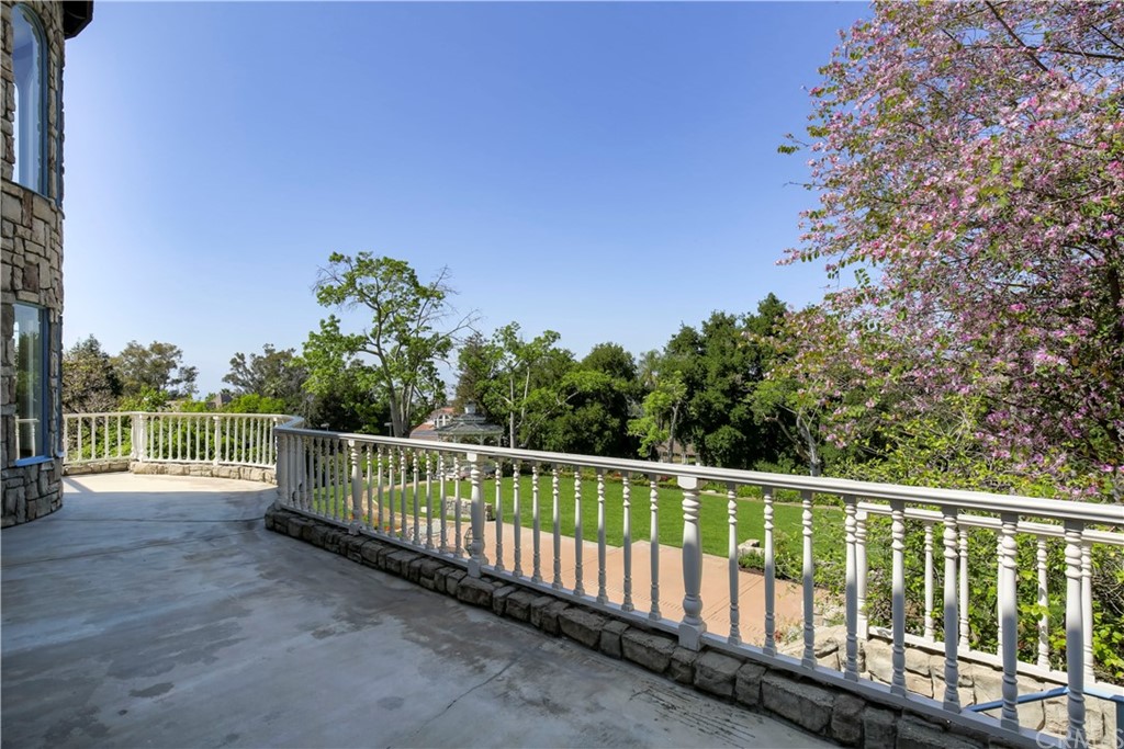 1632 Smiley Heights Drive Redlands, CA 92373 - Photo 56 of 75