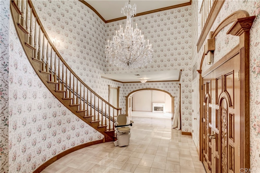 1632 Smiley Heights Drive Redlands, CA 92373 - Photo 10 of 75