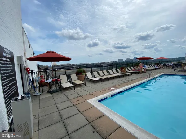 $2,400 | 950 25th Street Northwest, Unit 508N, Washington, DC 20037