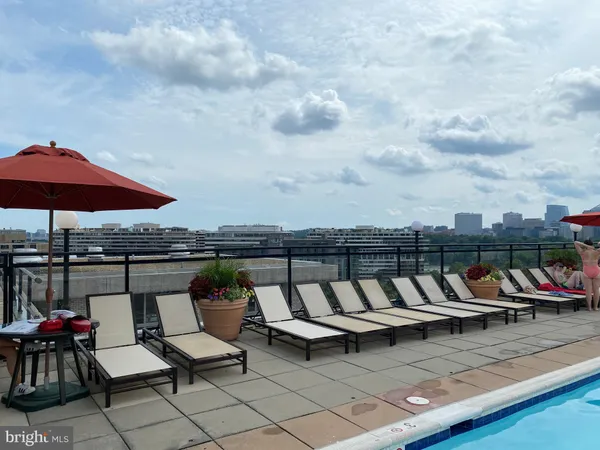$2,400 | 950 25th Street Northwest, Unit 508N, Washington, DC 20037
