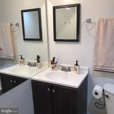 $2,400 | 950 25th Street Northwest, Unit 508N, Washington, DC 20037