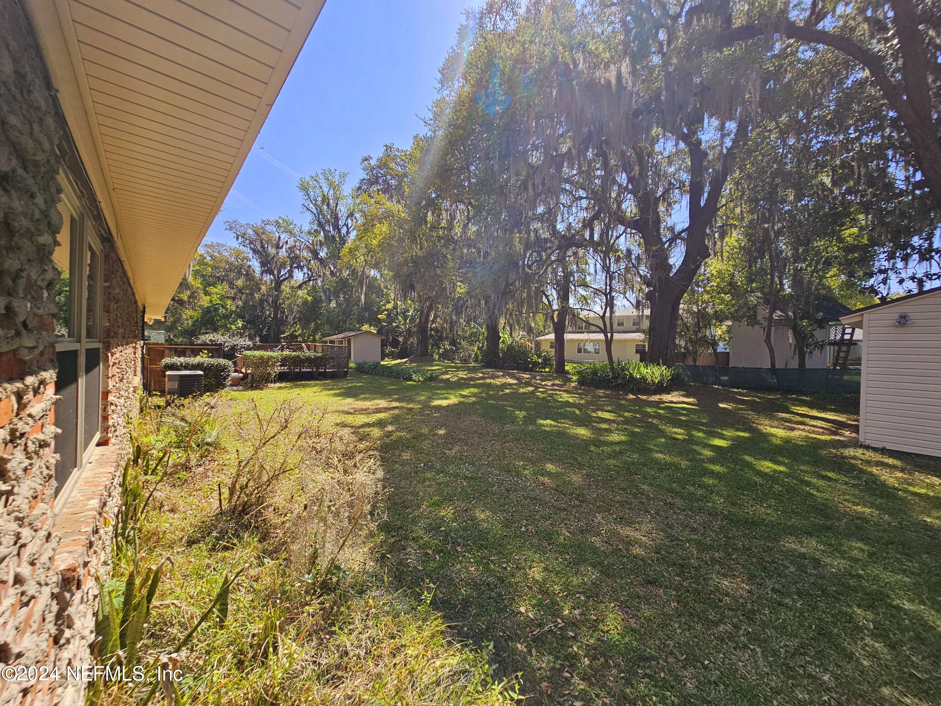 5306 Cruz Road Jacksonville, FL 32207 - Photo 34 of 40 20240315_115754