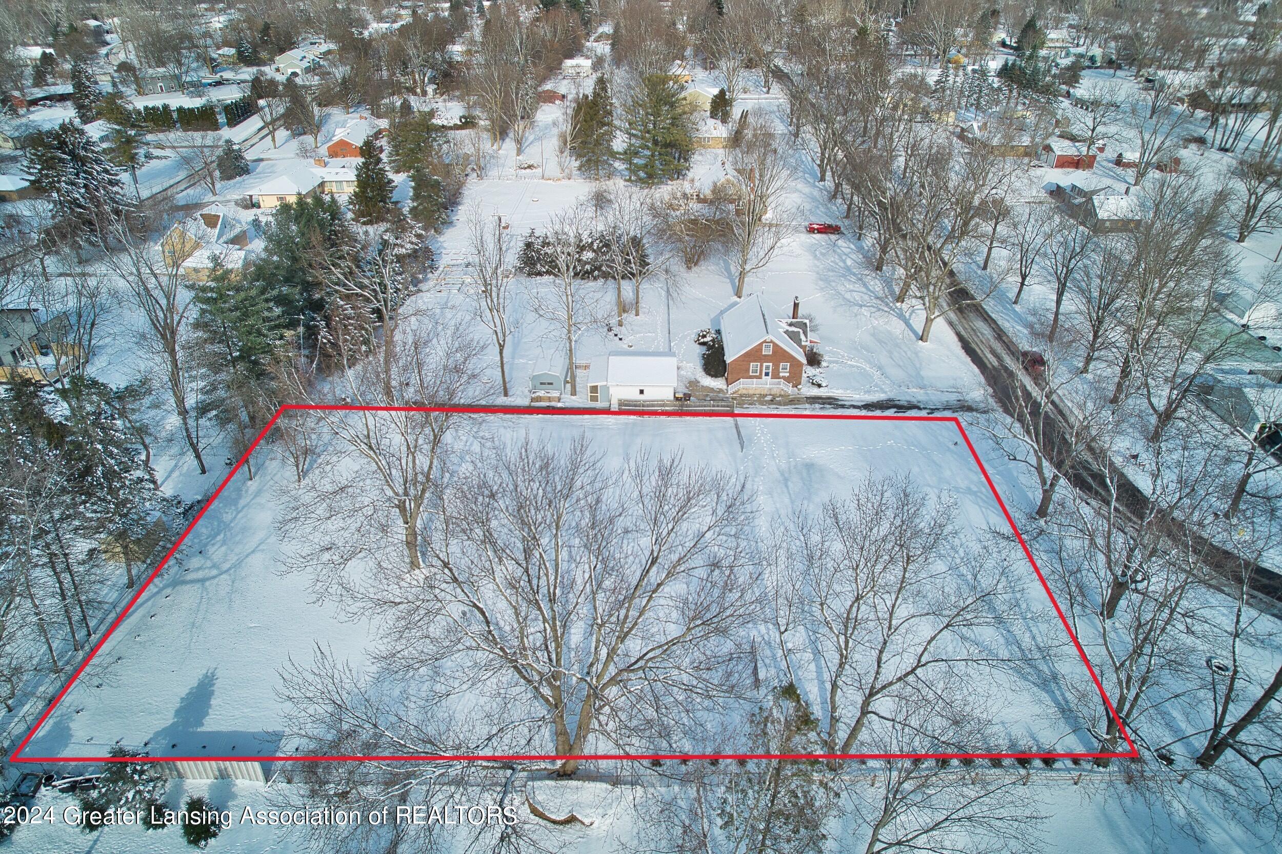 12087 West Greenfield Road Lansing, MI 48917 - Photo 2 of 8 5W.2