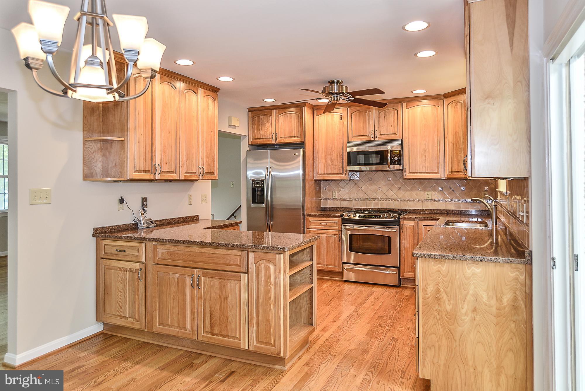 4432 Sleaford Road Annandale, VA 22003 - Photo 13 of 30 Custom Kitchen