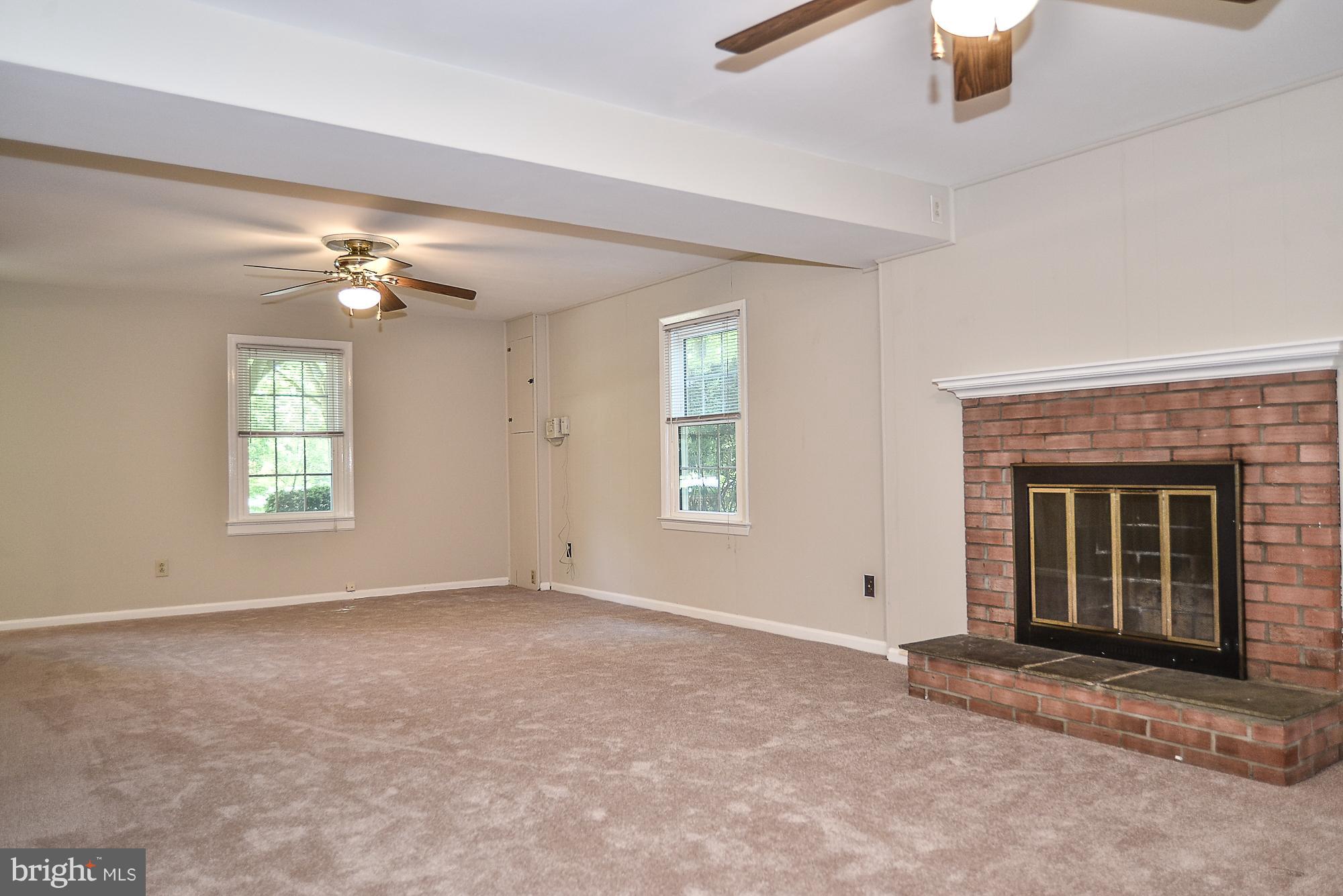 4432 Sleaford Road Annandale, VA 22003 - Photo 25 of 30 Family room
