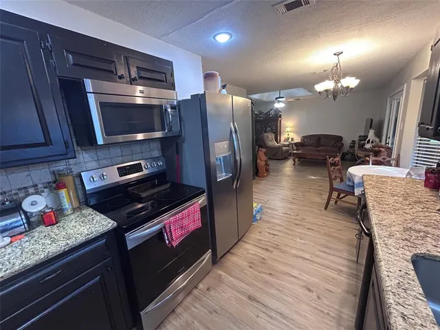 $264,999 | 600 East Elm Street, Glen Rose, TX 76043