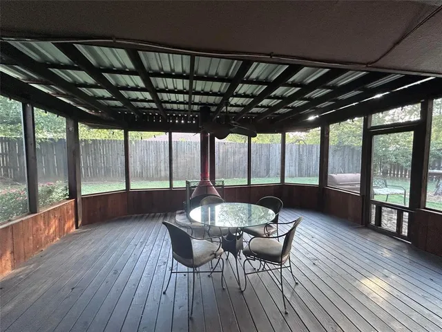 $264,999 | 600 East Elm Street, Glen Rose, TX 76043