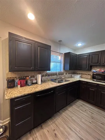 $264,999 | 600 East Elm Street, Glen Rose, TX 76043