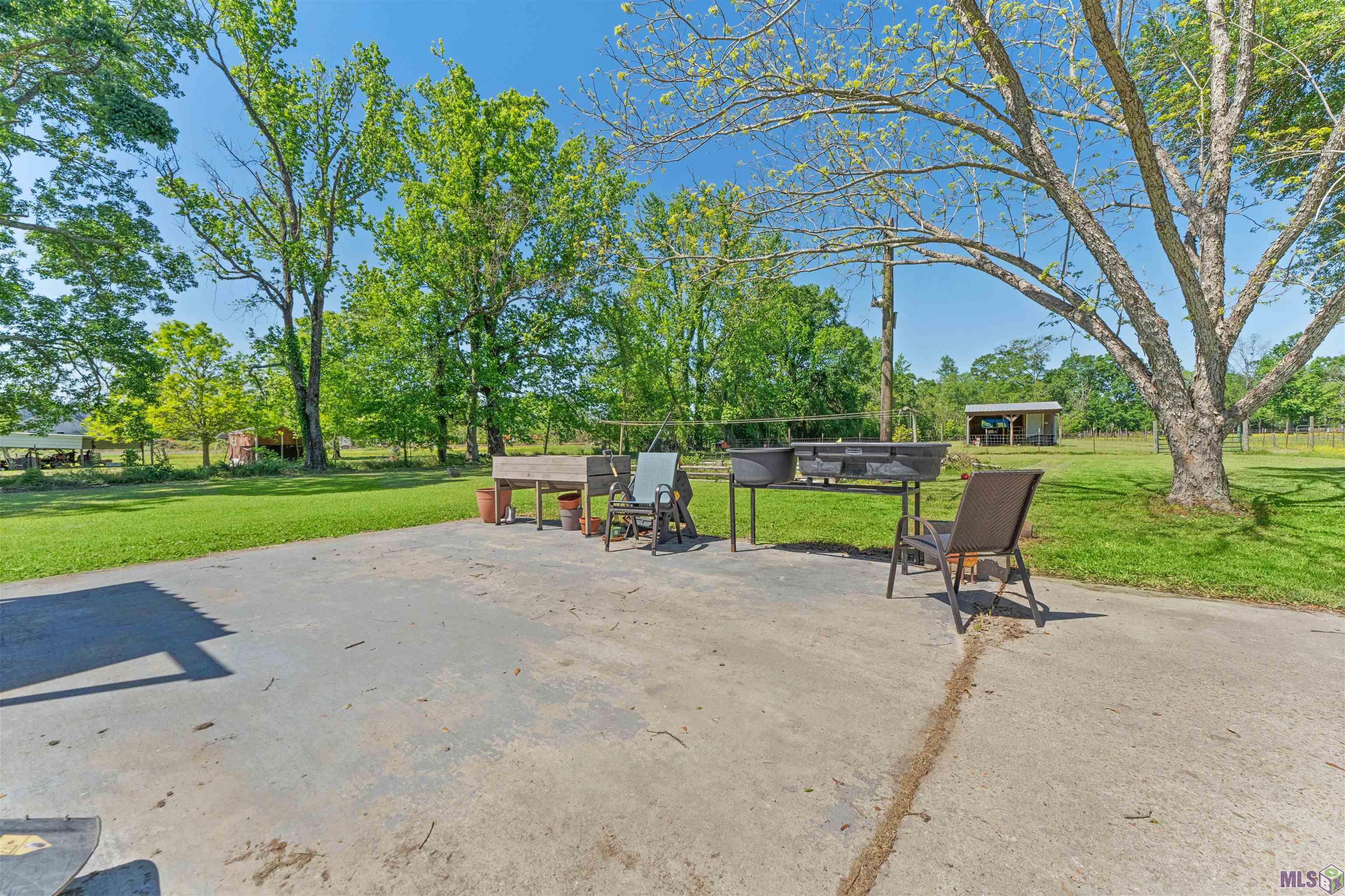 2015 Old Baker Road Baker, LA 70714 - Photo 5 of 28