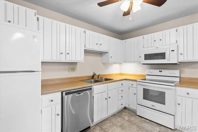 $169,900 | 315 University Drive, Belleville, IL 62221