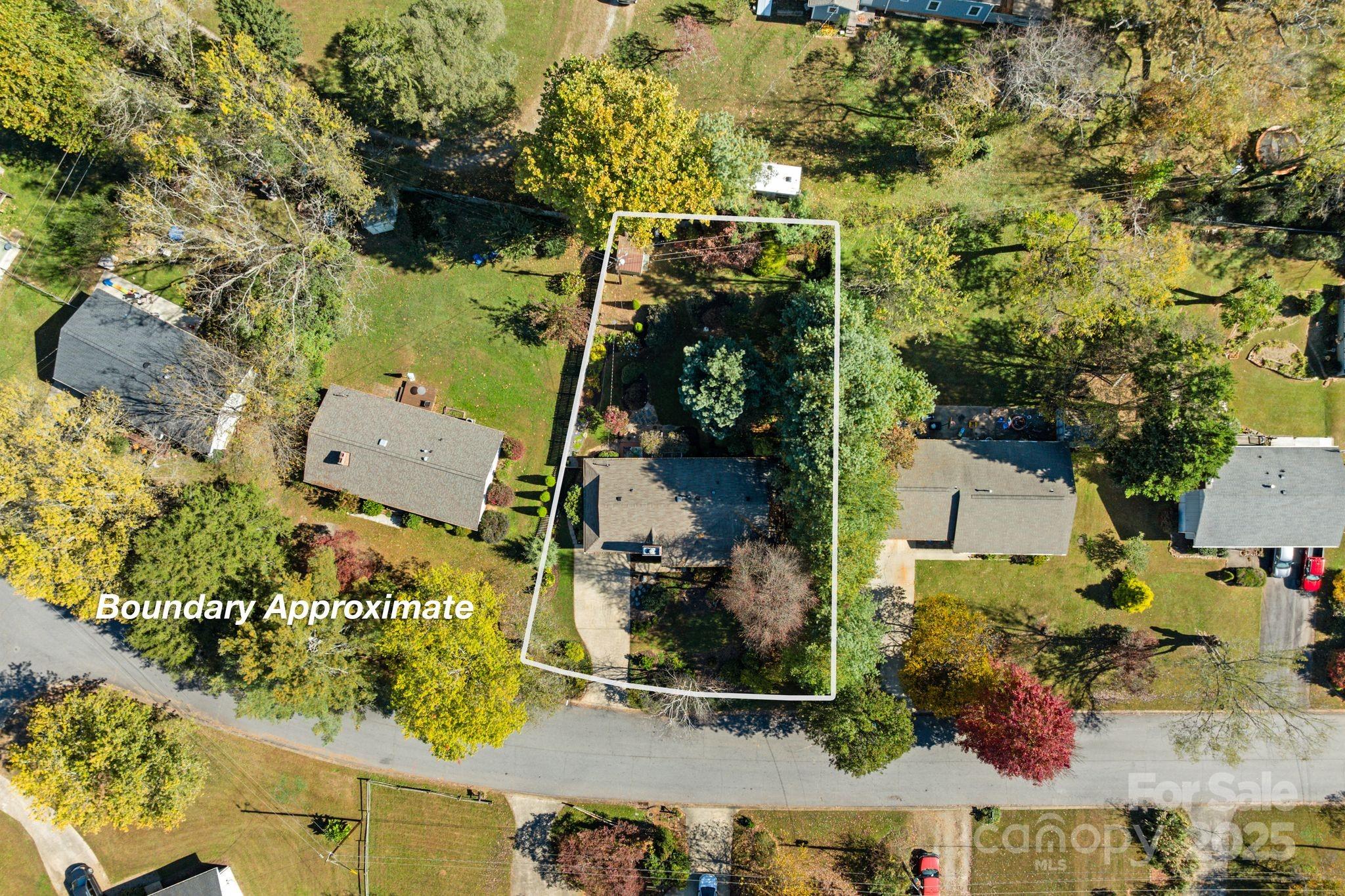 9 Glen Meadows Road Arden, NC 28704 - Photo 33 of 39 Gallery Image 33