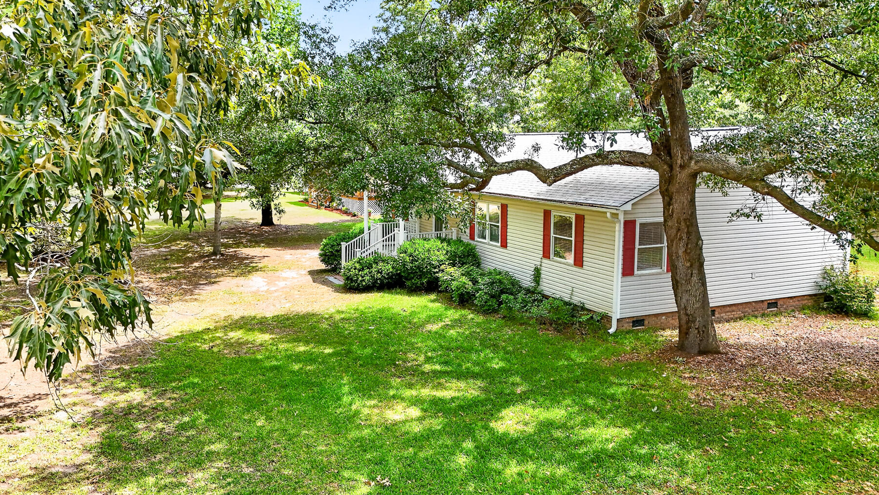 1104 Longpoint Road Cross, SC 29436 - Photo 2 of 81 MD-3
