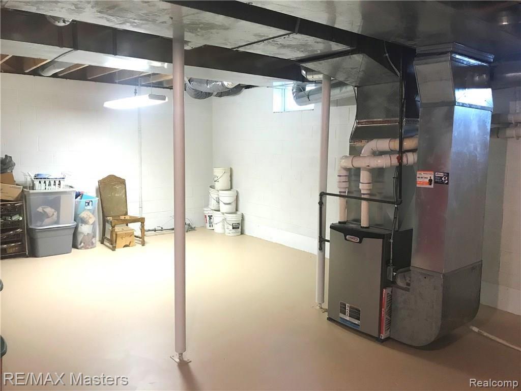 23205 Merriman Road New Boston, MI 48164 - Photo 37 of 49 Basement