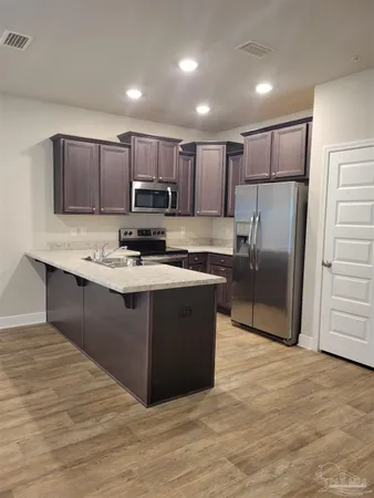 $1,850 | 6081 Royal Port Court, Pensacola, FL 32526