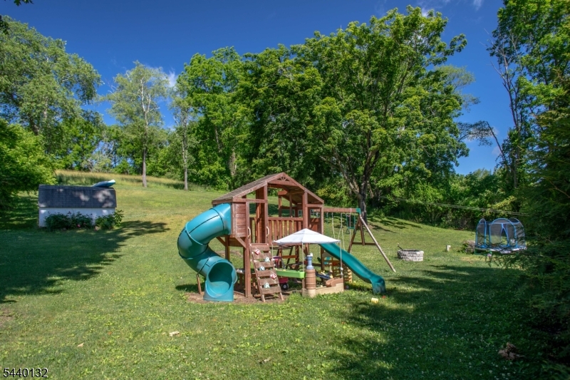 29 Clove Road Wantage, NJ 07461 - Photo 7 of 24 Gallery Image 7