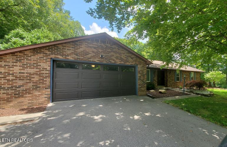1097 Cooper Lake Road Oneida, TN 37841 - Photo 1 of 37 thumbnail (1)