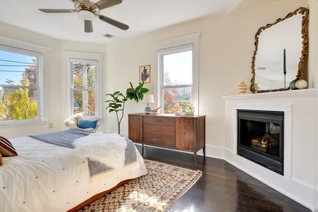 $1,195,000 | 161 Columbia Street, Unit 3, Cambridge, MA 02139