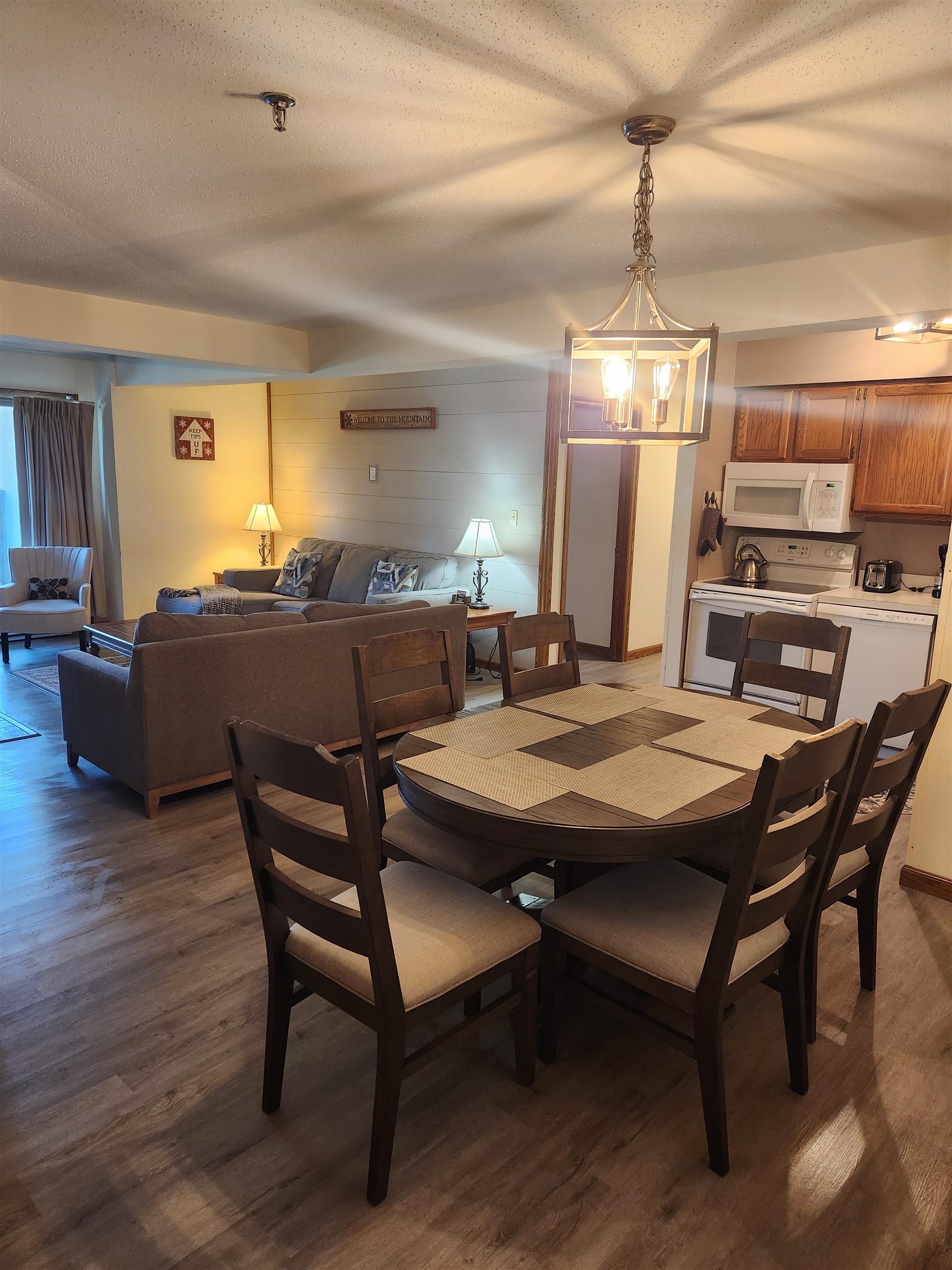 133 East Mountain Road, Unit 3B15 Killington, VT 05751 - Photo 1 of 31 Gallery Image 1
