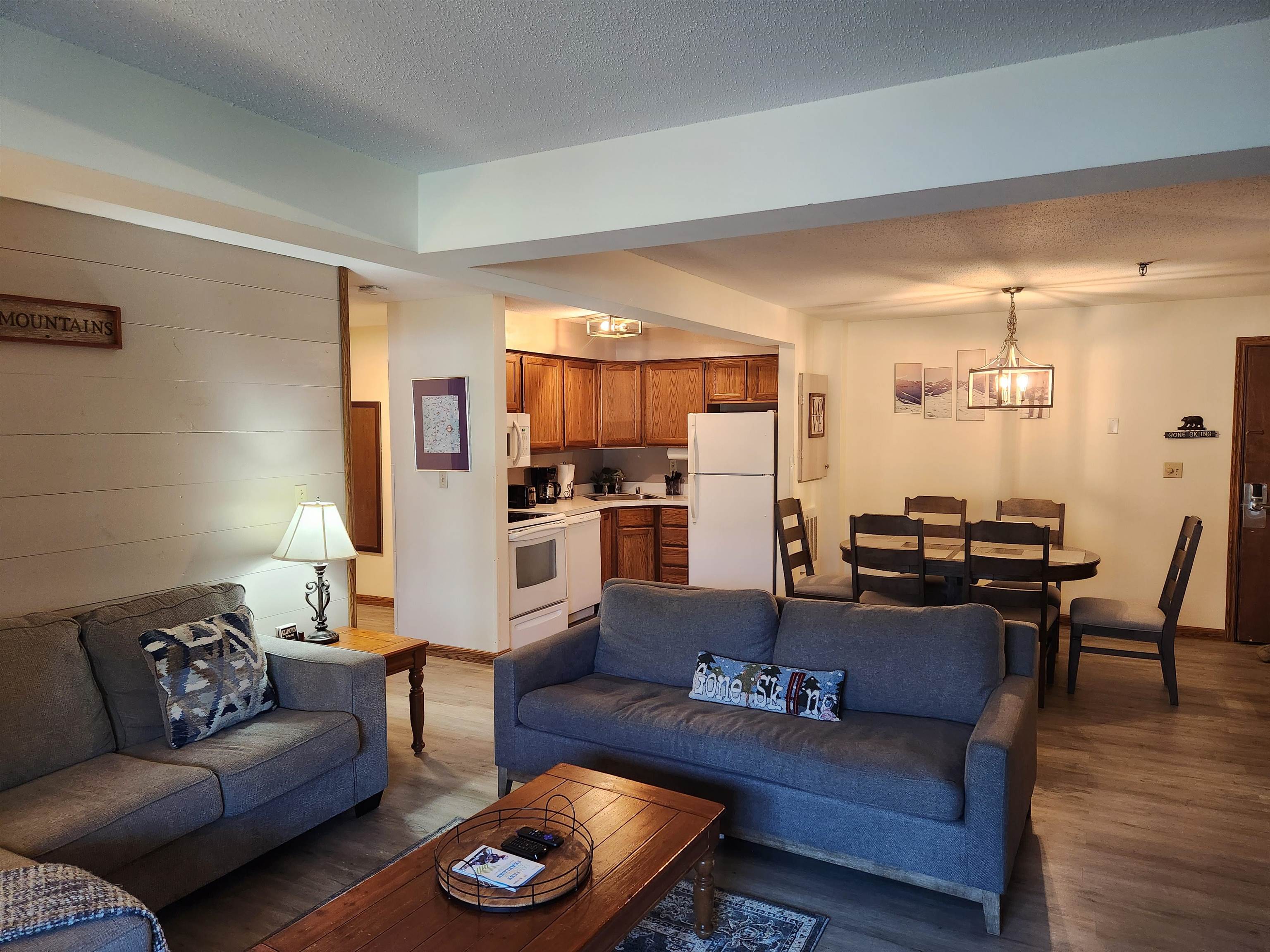 133 East Mountain Road, Unit 3B15 Killington, VT 05751 - Photo 6 of 31 Gallery Image 6
