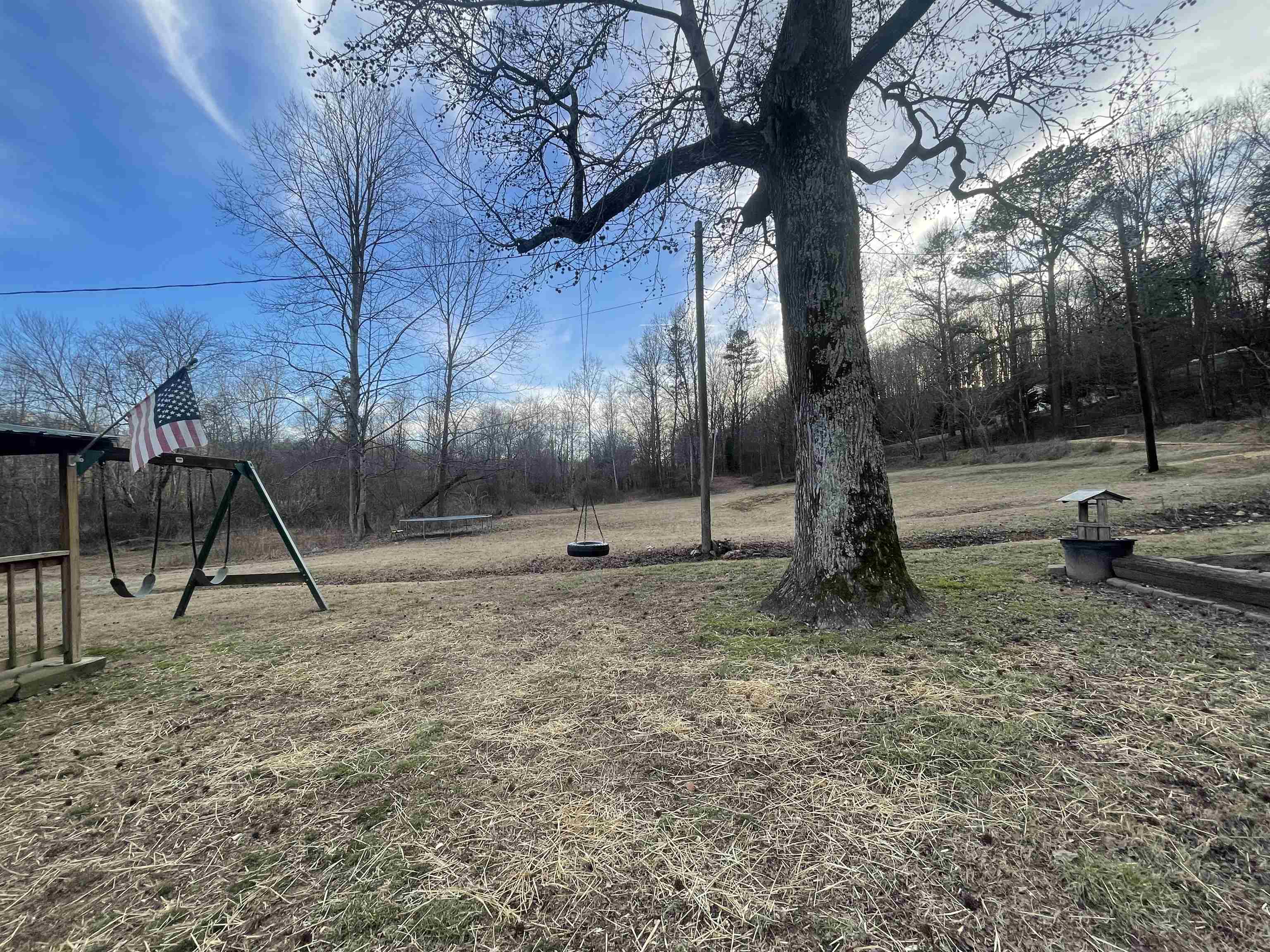 1740 Cr 187 Road Waterloo, AL 35677 - Photo 16 of 18 a view of outdoor space with sink
