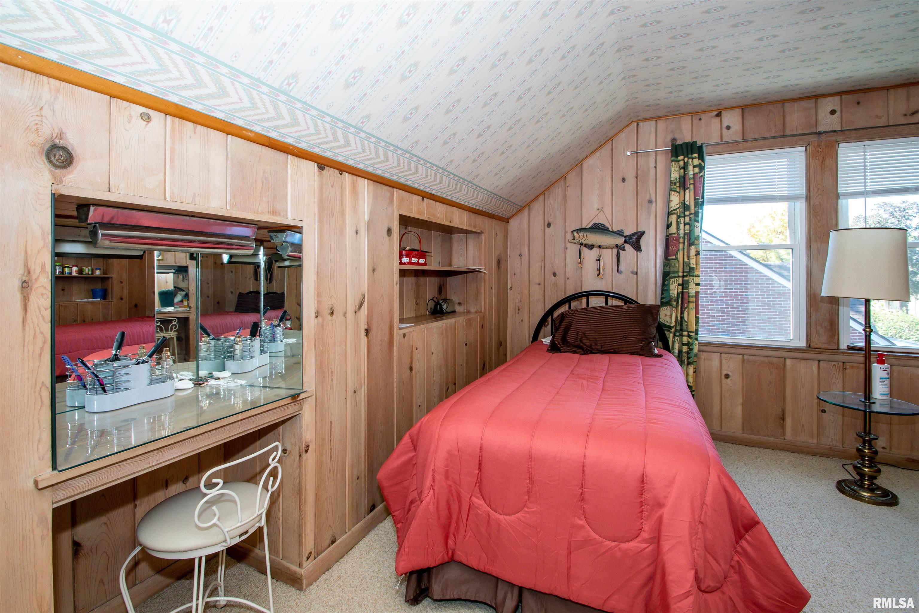 1312 West Circle Road Peoria, IL 61604 - Photo 30 of 51 Gallery Image 30