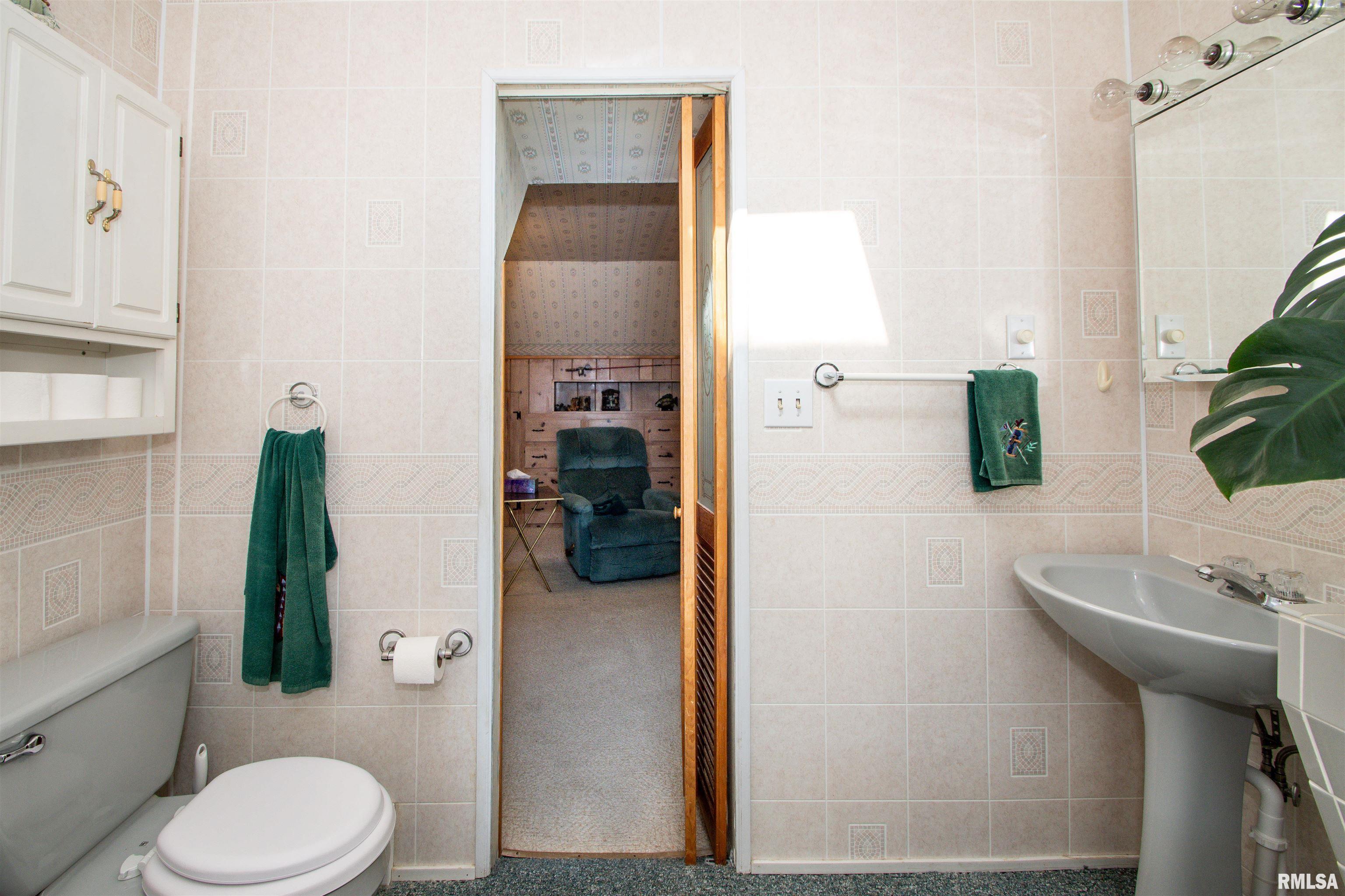 1312 West Circle Road Peoria, IL 61604 - Photo 36 of 51 Gallery Image 36