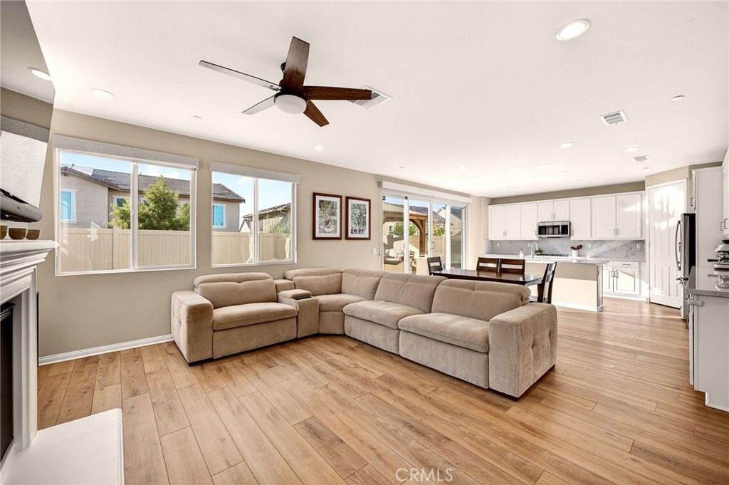 32071 Radiant Drive Temecula, CA 92591 - Photo 13 of 73