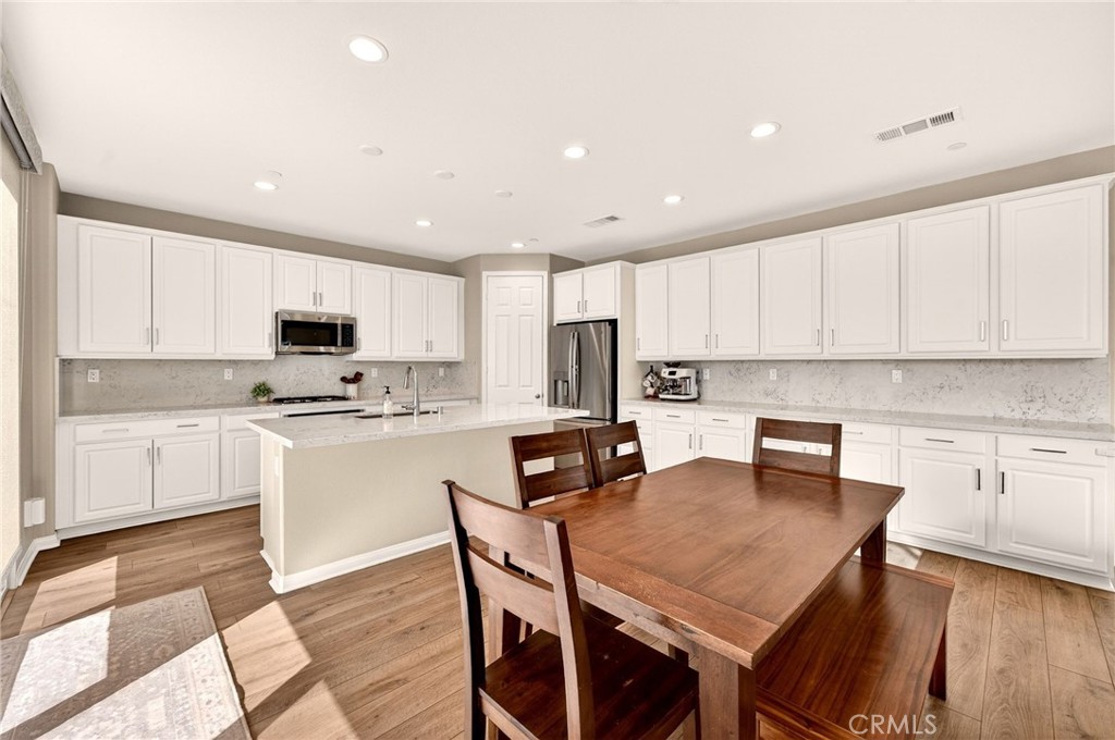 32071 Radiant Drive Temecula, CA 92591 - Photo 17 of 73