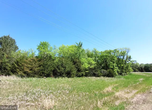 $185,000 | 44 South Haven, South Haven, MN 55382