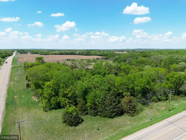 $185,000 | 44 South Haven, South Haven, MN 55382