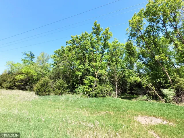 $185,000 | 44 South Haven, South Haven, MN 55382