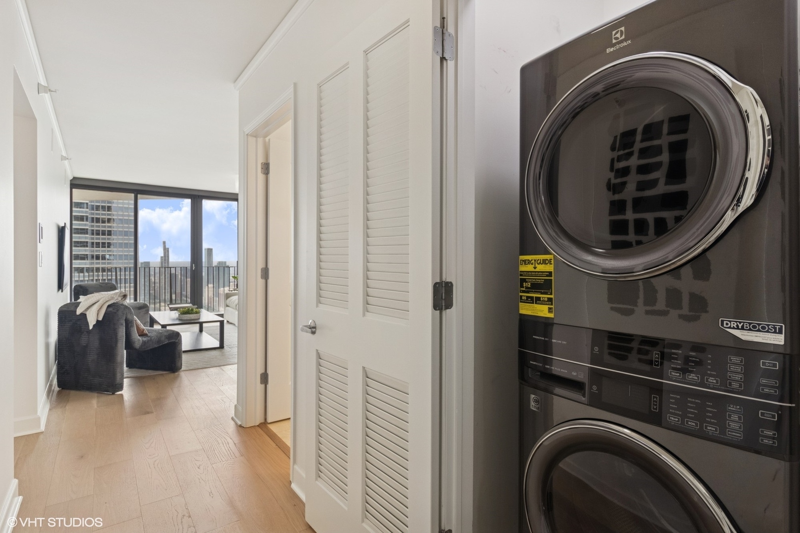 225 North Columbus Drive, Unit 6301 Chicago, IL 60601 - Photo 17 of 26