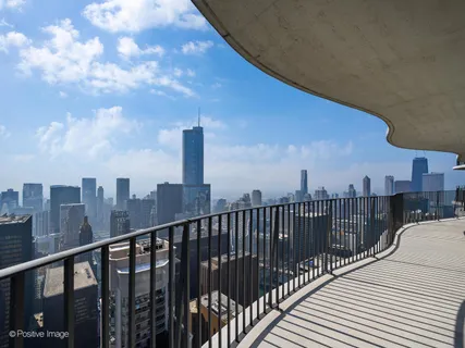 $1,099,000 | 225 North Columbus Drive, Unit 6301, Chicago, IL 60601