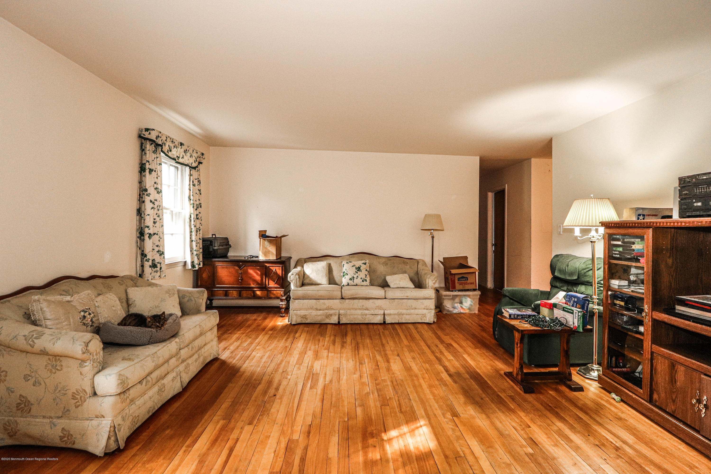 912 Deal Road Asbury Park, NJ 07712 - Photo 11 of 25 D650567B-60DF-4053-9C4B-E00ABBEF26E0