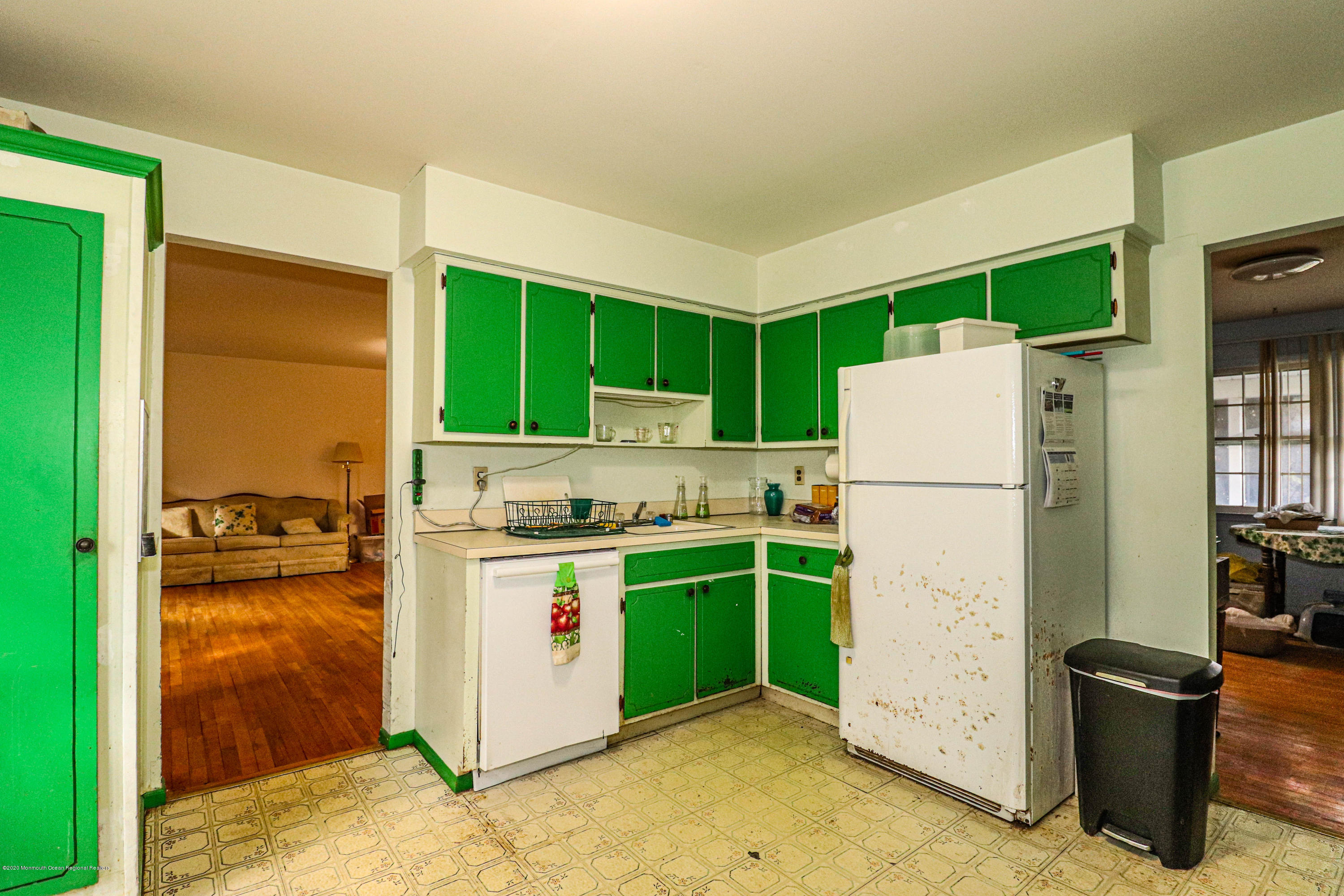 912 Deal Road Asbury Park, NJ 07712 - Photo 15 of 25 7E6CEEA3-2ECE-419D-A906-1C54806192DB