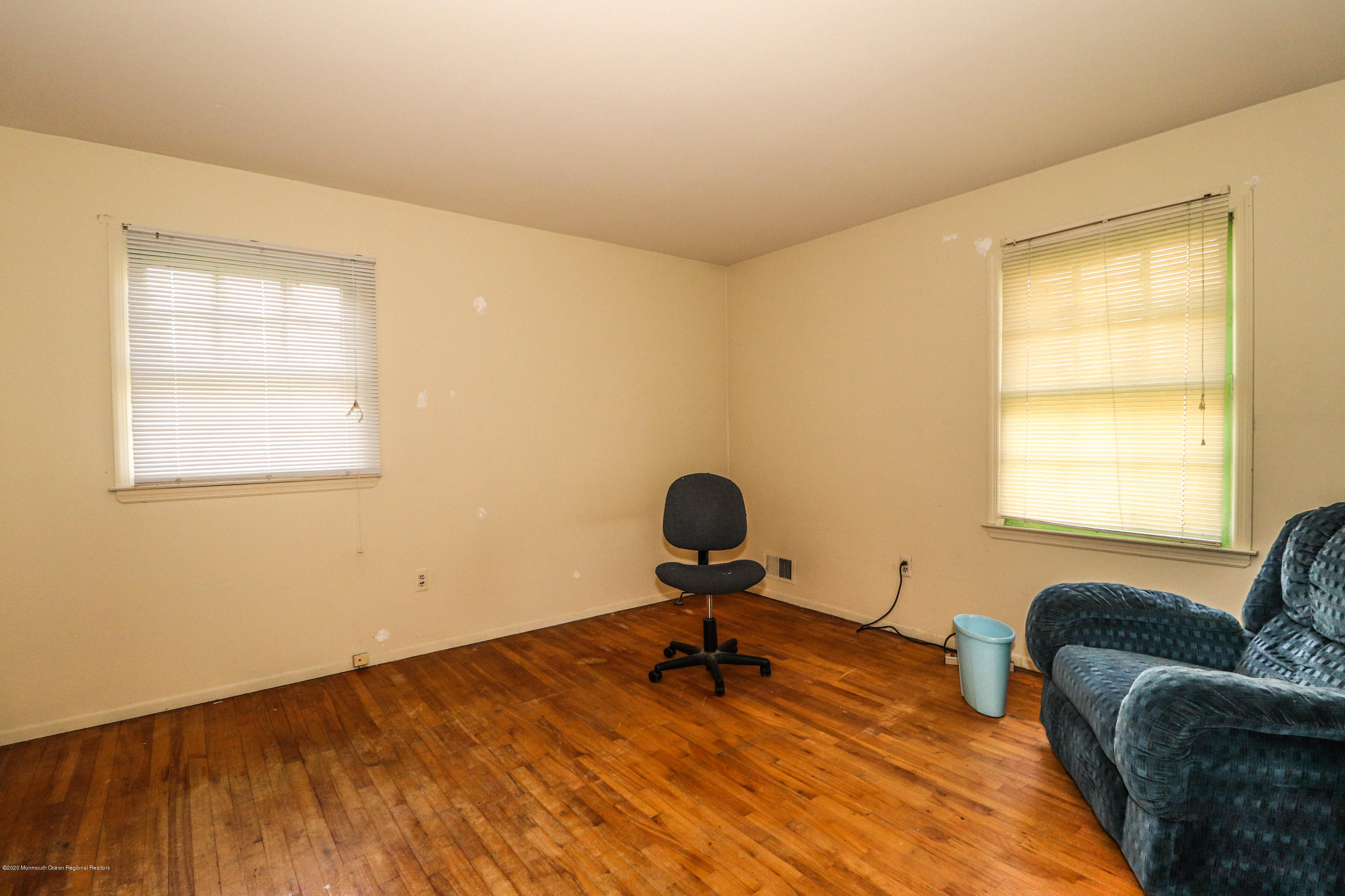 912 Deal Road Asbury Park, NJ 07712 - Photo 17 of 25 D7DE4ECF-B388-41D6-BB09-AA31ACBBEB4B