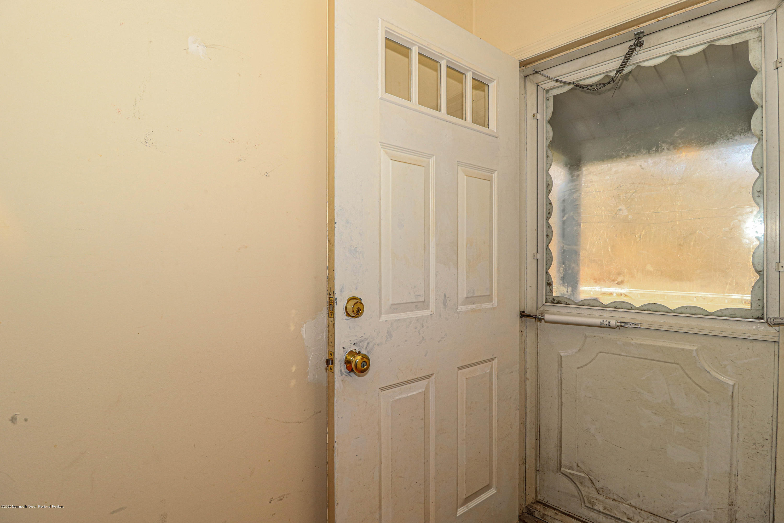 912 Deal Road Asbury Park, NJ 07712 - Photo 5 of 25 E6F39072-ACDA-41AB-9599-33BA43DCFE89