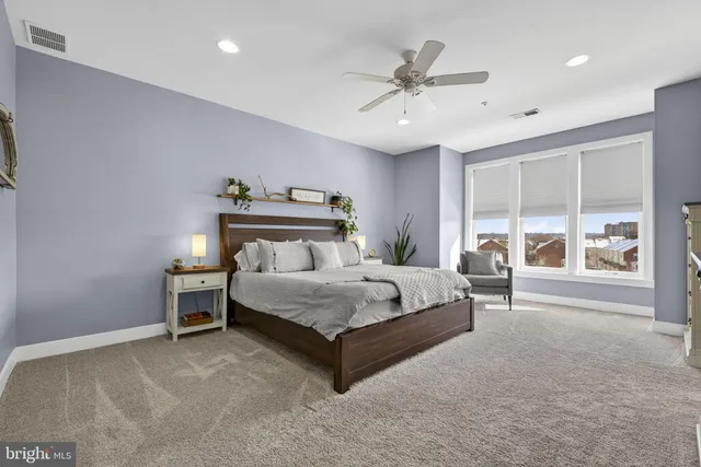 $1,025,000 | 1912 Potomac Avenue, Unit 102, Alexandria, VA 22301