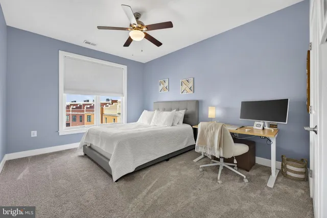 $1,025,000 | 1912 Potomac Avenue, Unit 102, Alexandria, VA 22301