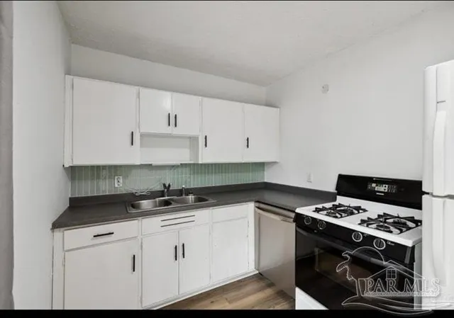 $1,450 | 5519 Mayfair Drive, Pensacola, FL 32506