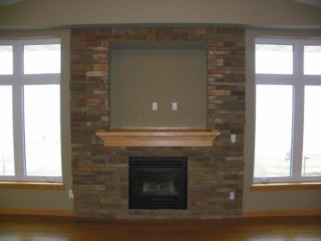 1092 Walnut Avenue, Unit 317 Riverside, IA 52327 - Photo 3 of 7 Gallery Image 3