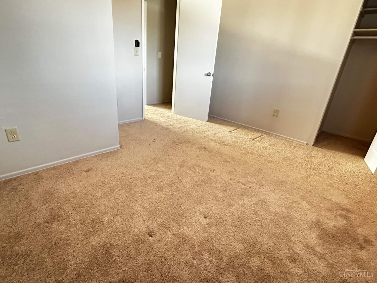 3380 North Bend Road Cincinnati, OH 45247 - Photo 19 of 38