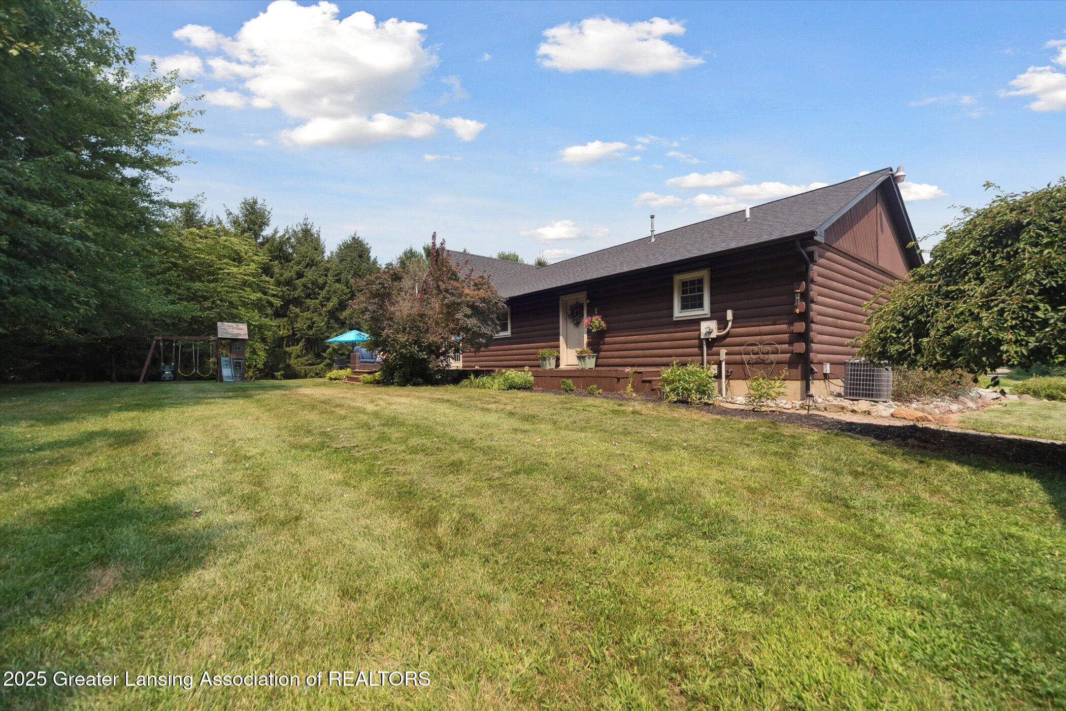 9871 Mason Road Ovid, MI 48866 - Photo 32 of 42 42-9871-Mason-Rd-Ovid-MI-48866-WindowSti