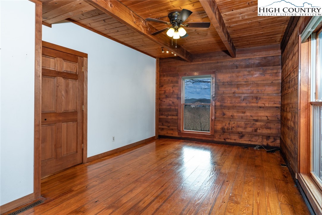 690-692 Lynn Hill Road Vilas, NC 28692 - Photo 30 of 49