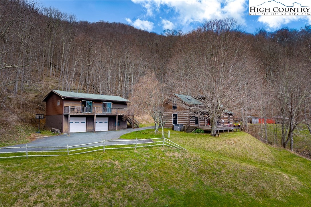 690-692 Lynn Hill Road Vilas, NC 28692 - Photo 8 of 49