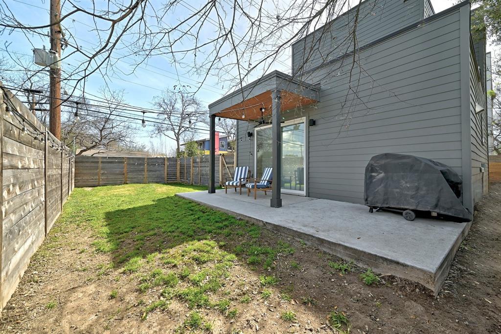 2812 East 4th Street, Unit 2 Austin, TX 78702 - Photo 23 of 26