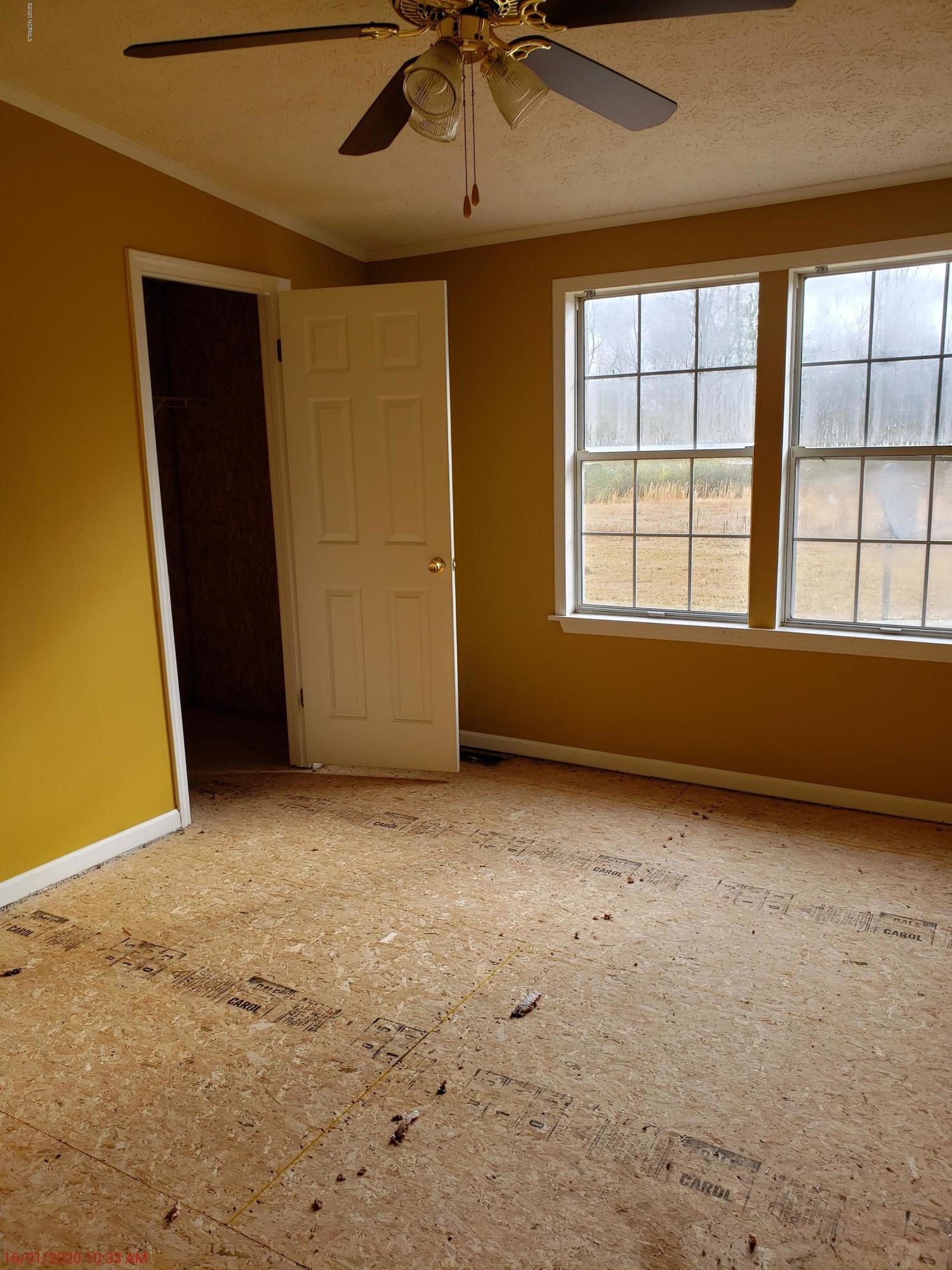 167 Promised Land Road Watha, NC 28478 - Photo 21 of 29 20200116_103304