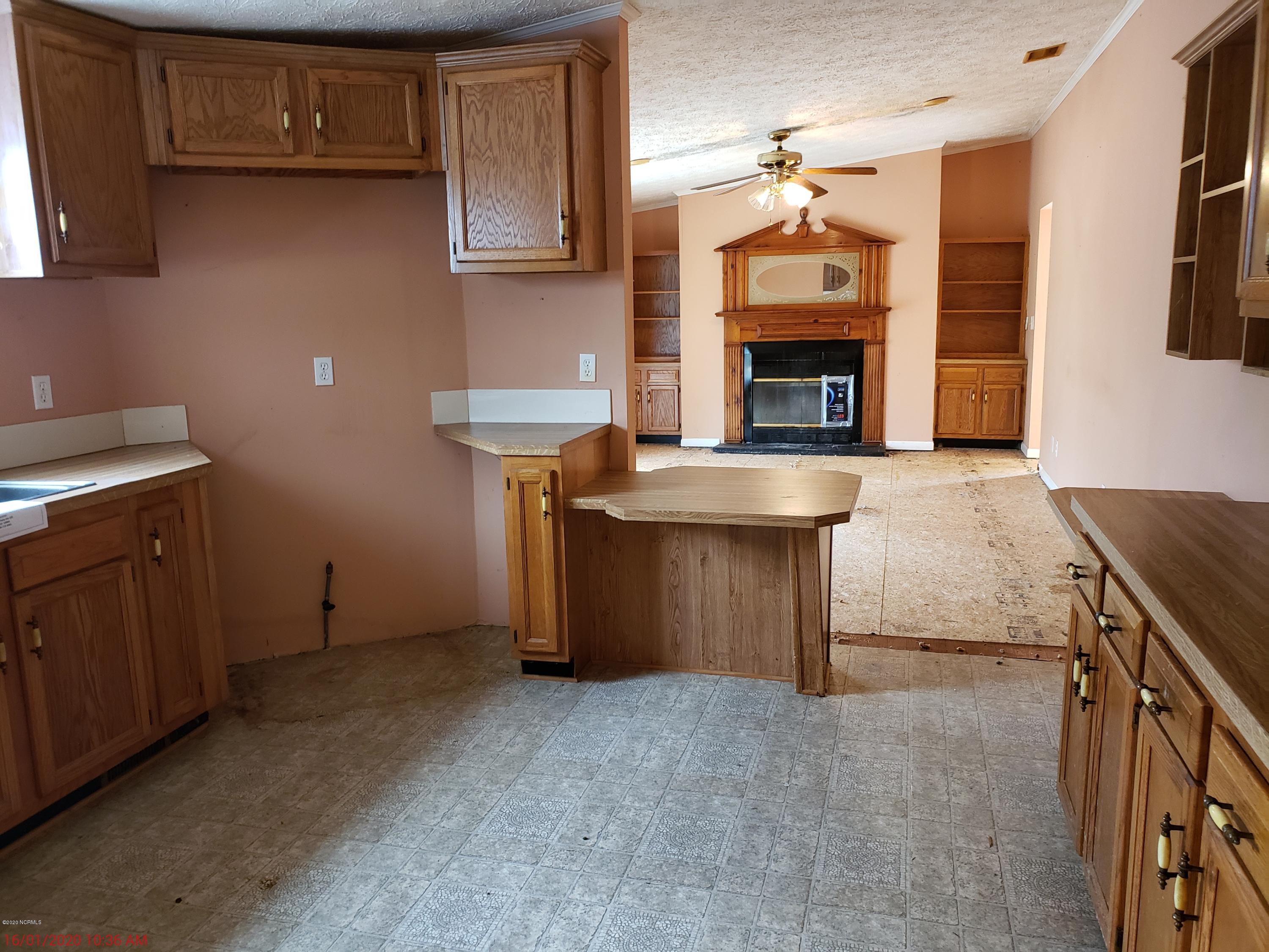 167 Promised Land Road Watha, NC 28478 - Photo 9 of 29 20200116_103649